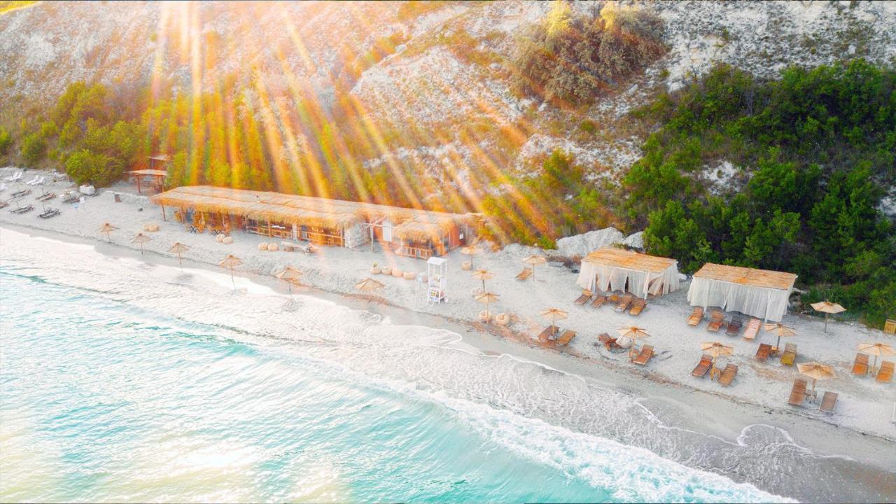 Lighthouse Golf & Spa Hotel Balchik Ngoại thất bức ảnh The beach of the hotel