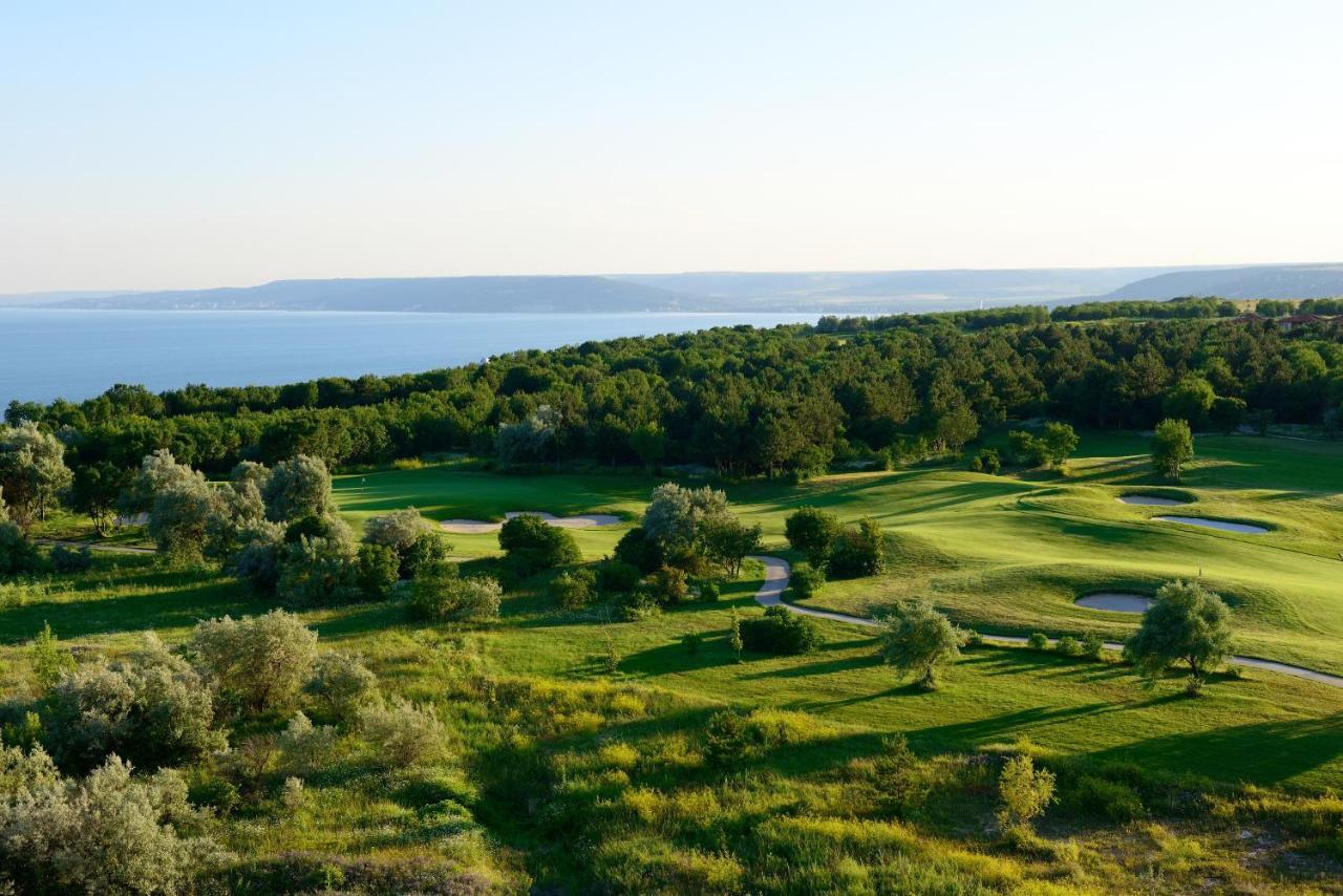 Lighthouse Golf & Spa Hotel Balchik Ngoại thất bức ảnh Golf course in Croatia