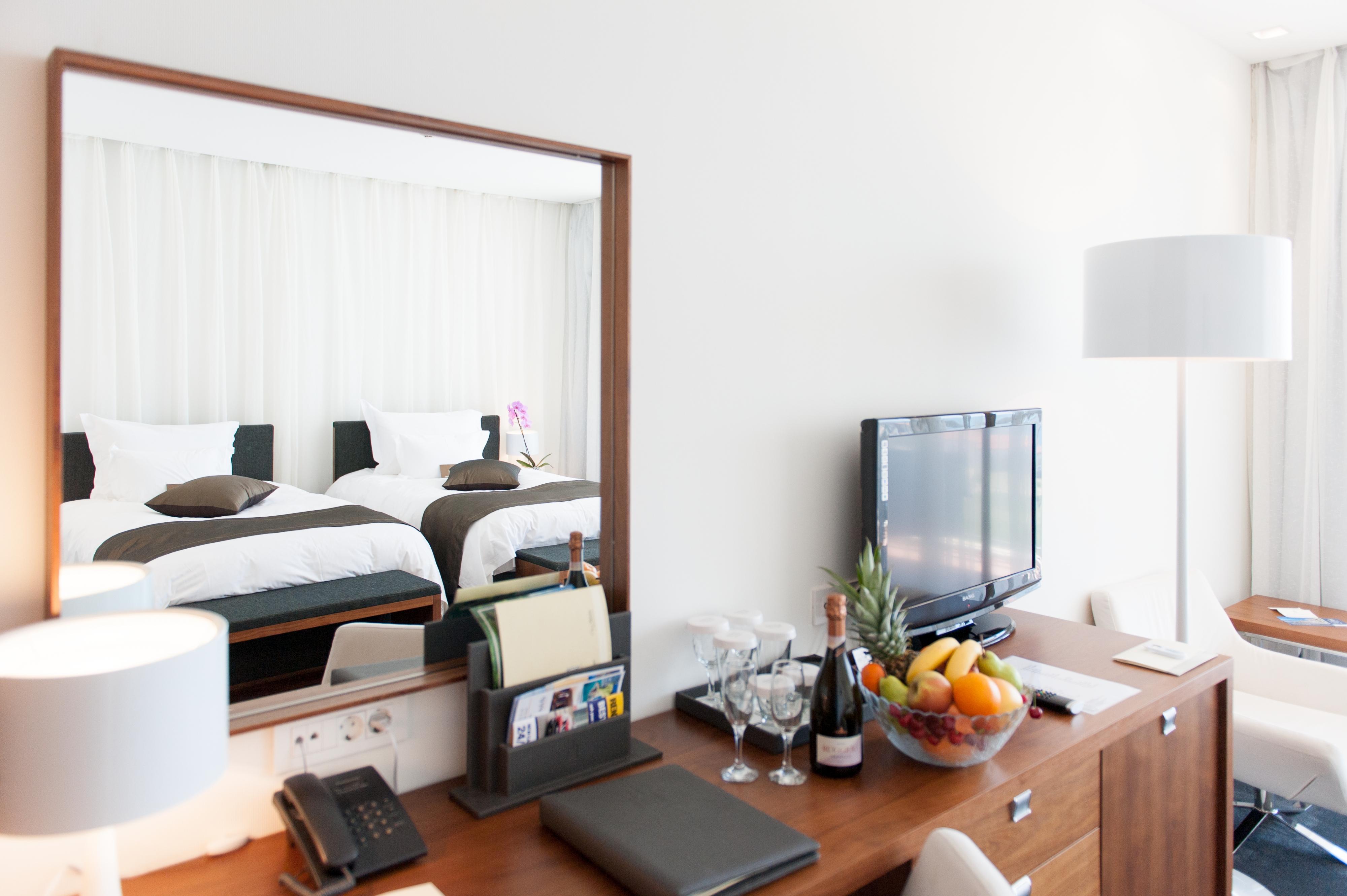 Lighthouse Golf & Spa Hotel Balchik Ngoại thất bức ảnh A room at the hotel