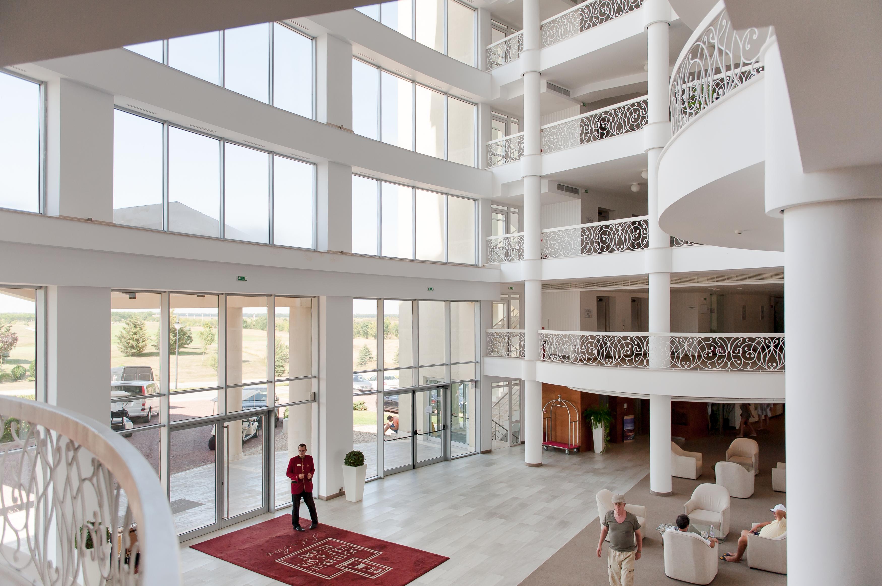 Lighthouse Golf & Spa Hotel Balchik Ngoại thất bức ảnh Lobby of the hotel